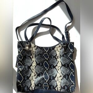 Elegant Black and Cream Snake Print Women's Bag